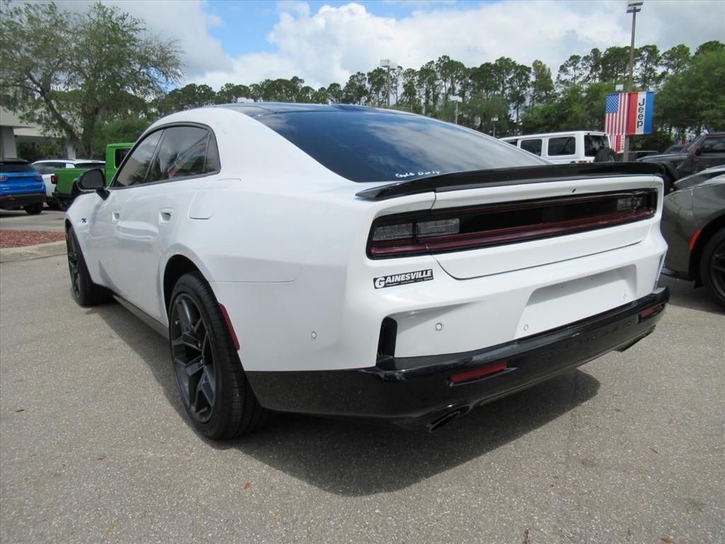 New 2026 White Knuckle Exterior Paint Dodge R/T Plus image 5