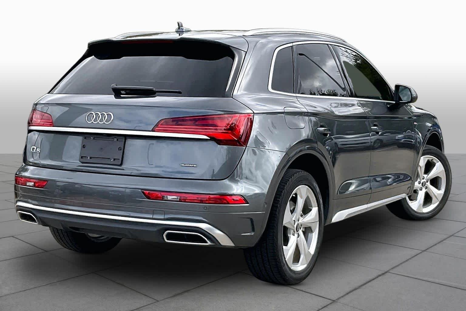 Used 2023 Daytona Gray Pearl Effect Audi S line Prestige image 13