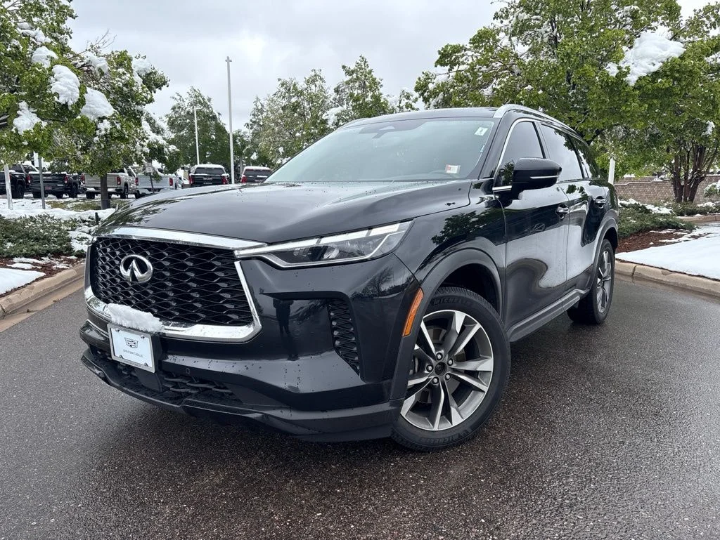 2023 INFINITI QX60 LUXE AWD's photo