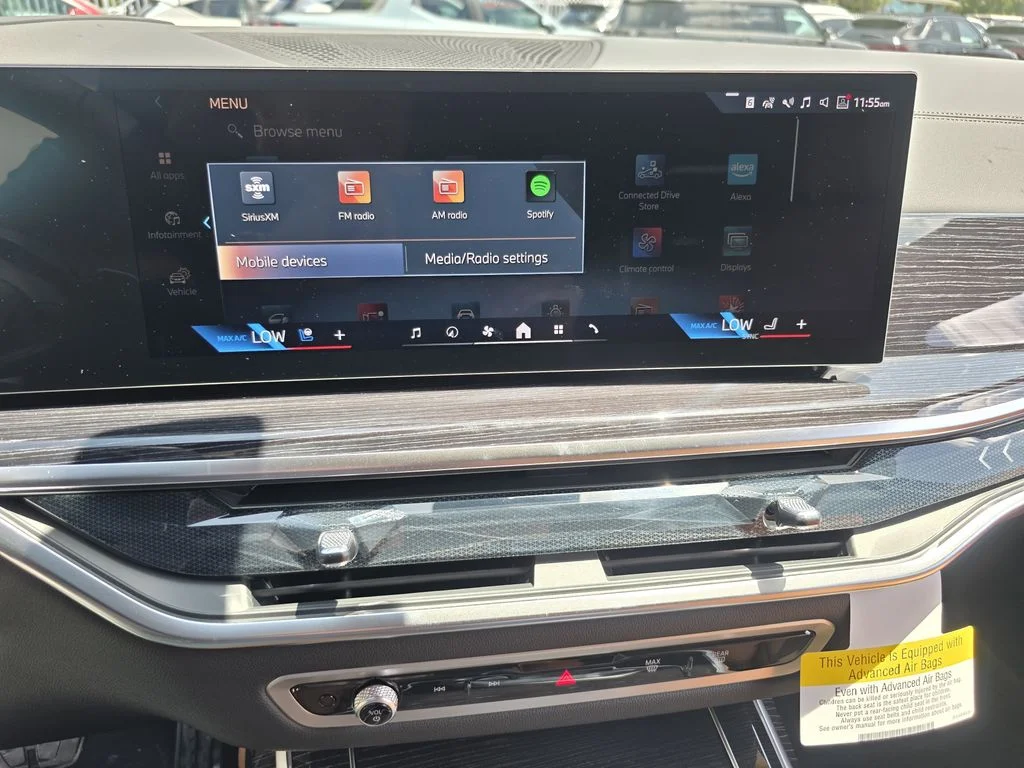 New 2027 Alpine White BMW xDrive40i image 11