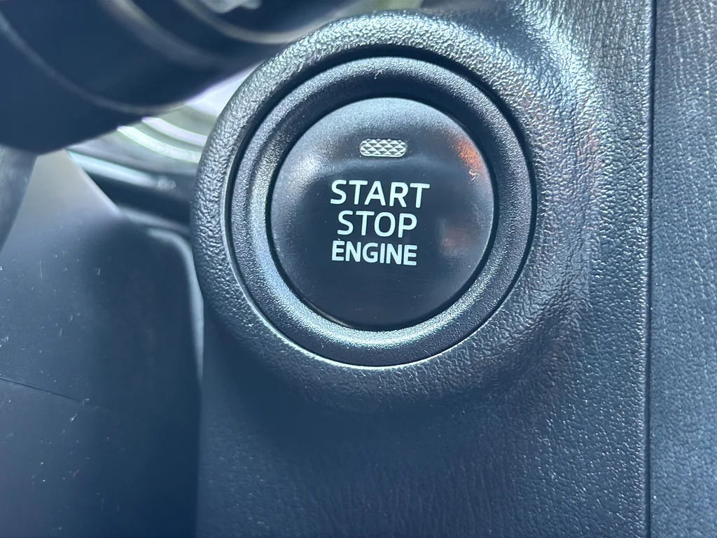 Used 2016 Red Mazda Grand Touring image 13