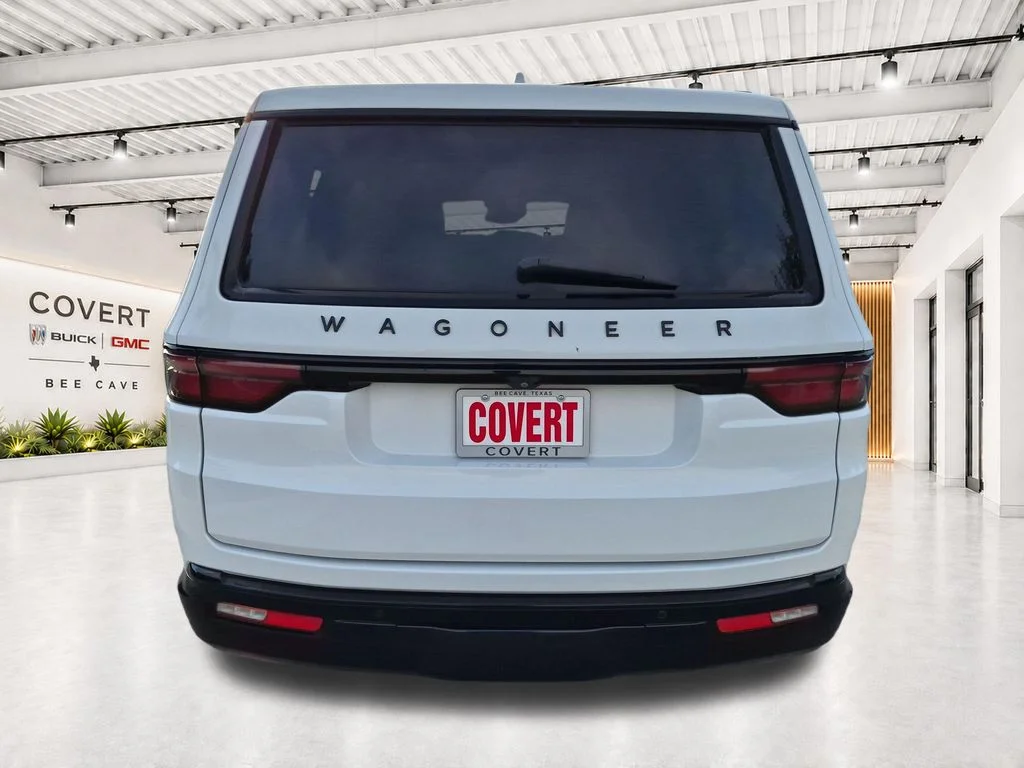 Used 2023 White Jeep Base image 11