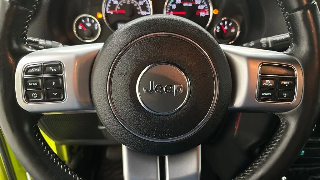 Used 2016 Green Jeep Unlimited Rubicon image 16