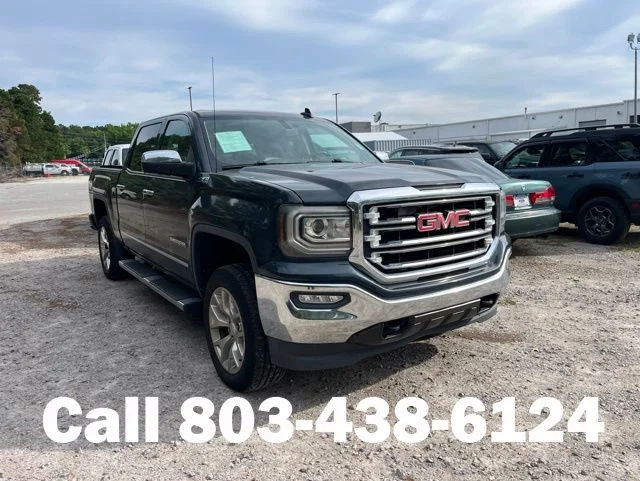 2017 GMC Sierra 4WD Crew Cab Short Box SLT's photo