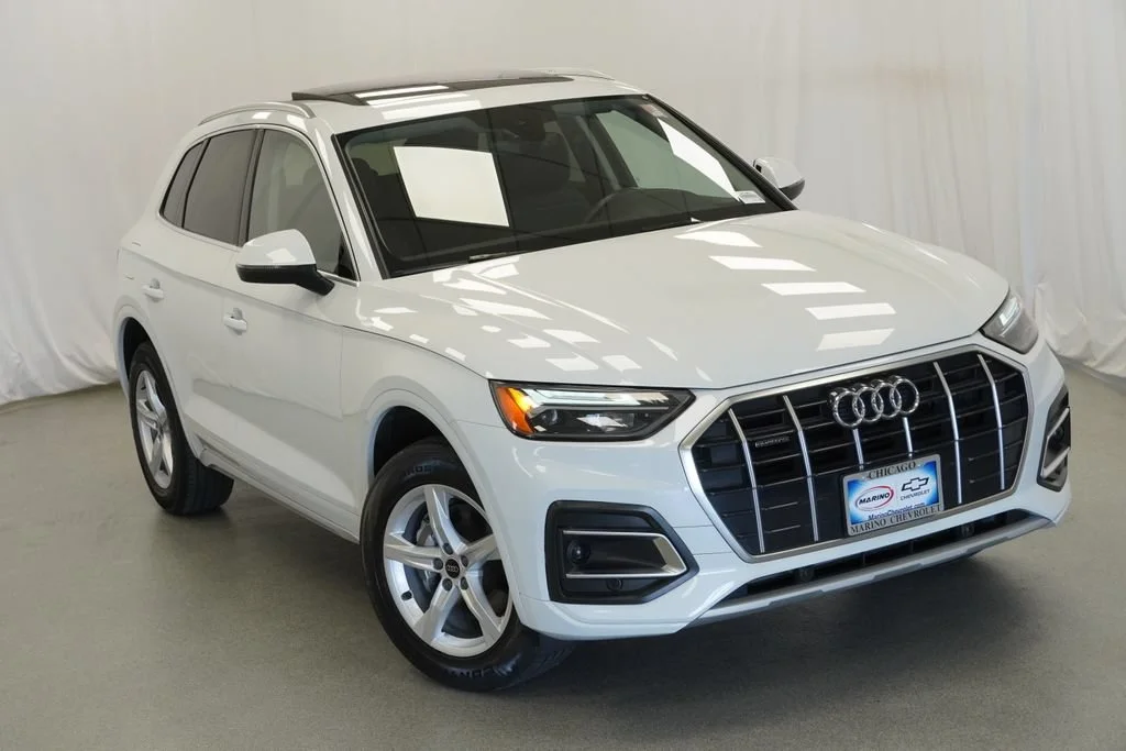 Used 2023 White Audi Premium 40 TFSI quattro S tronic image 36