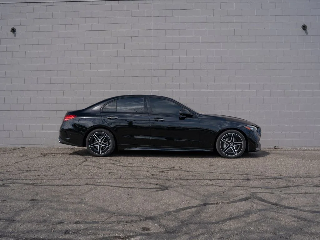 Used 2023  Mercedes-Benz C 300 image 8