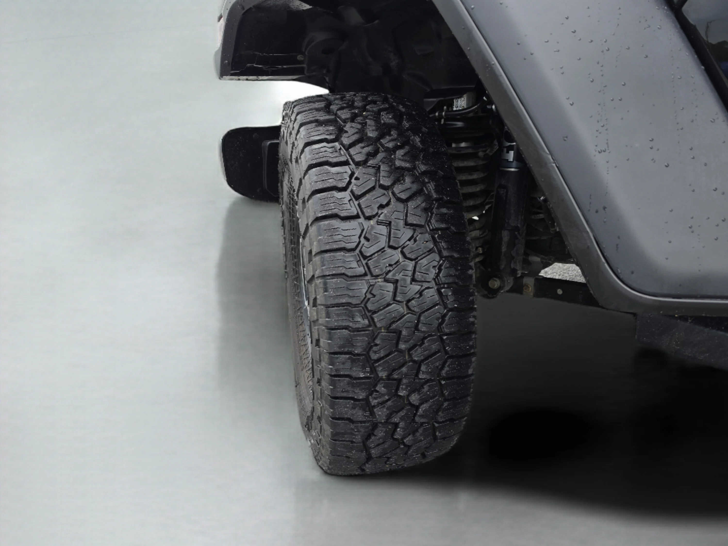 Used 2023 Black Clearcoat Jeep Mojave image 41