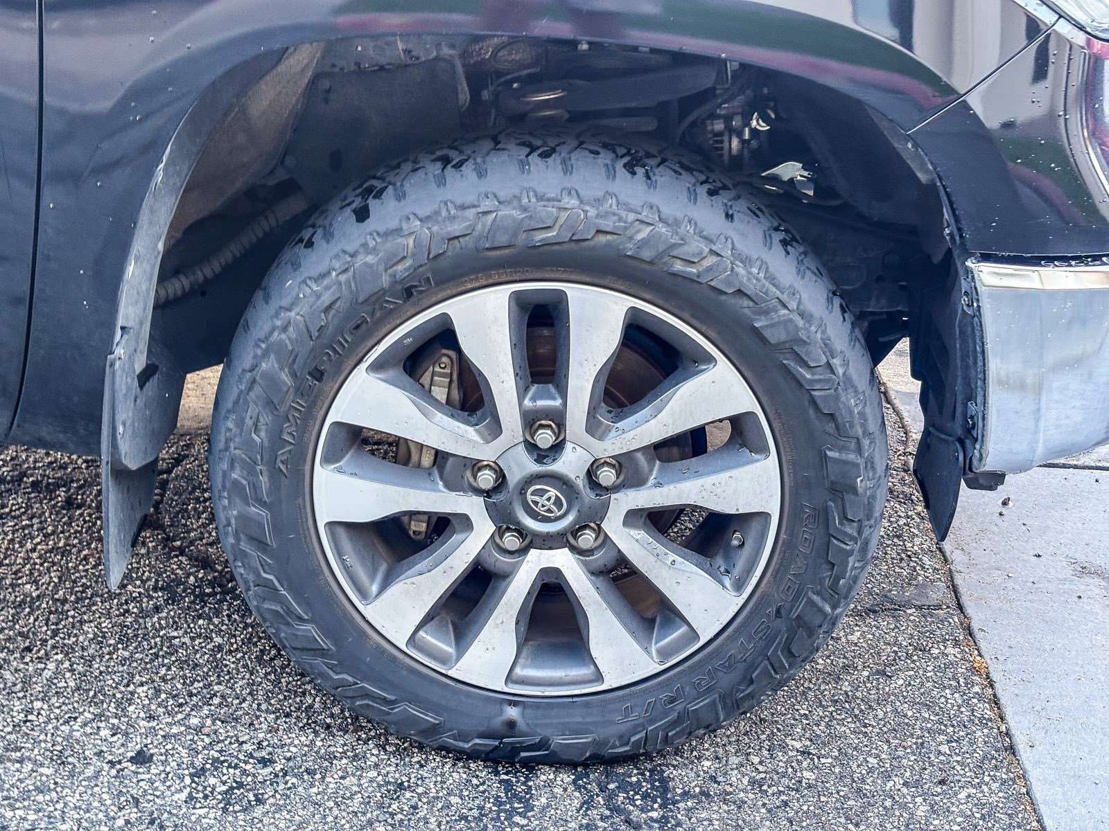 Used 2019 Midnight Black Toyota Limited image 9