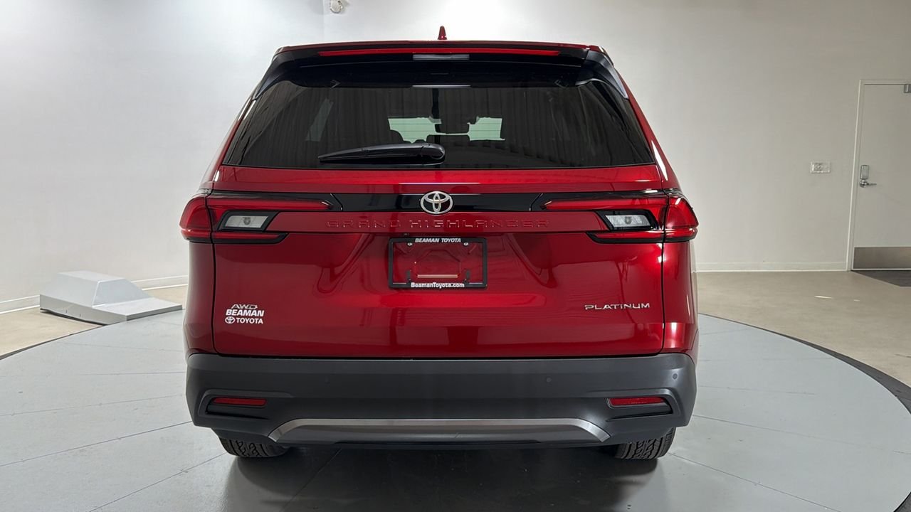 New 2026 Ruby Flare Pearl <sup>1</sup> Toyota  Platinum image 4
