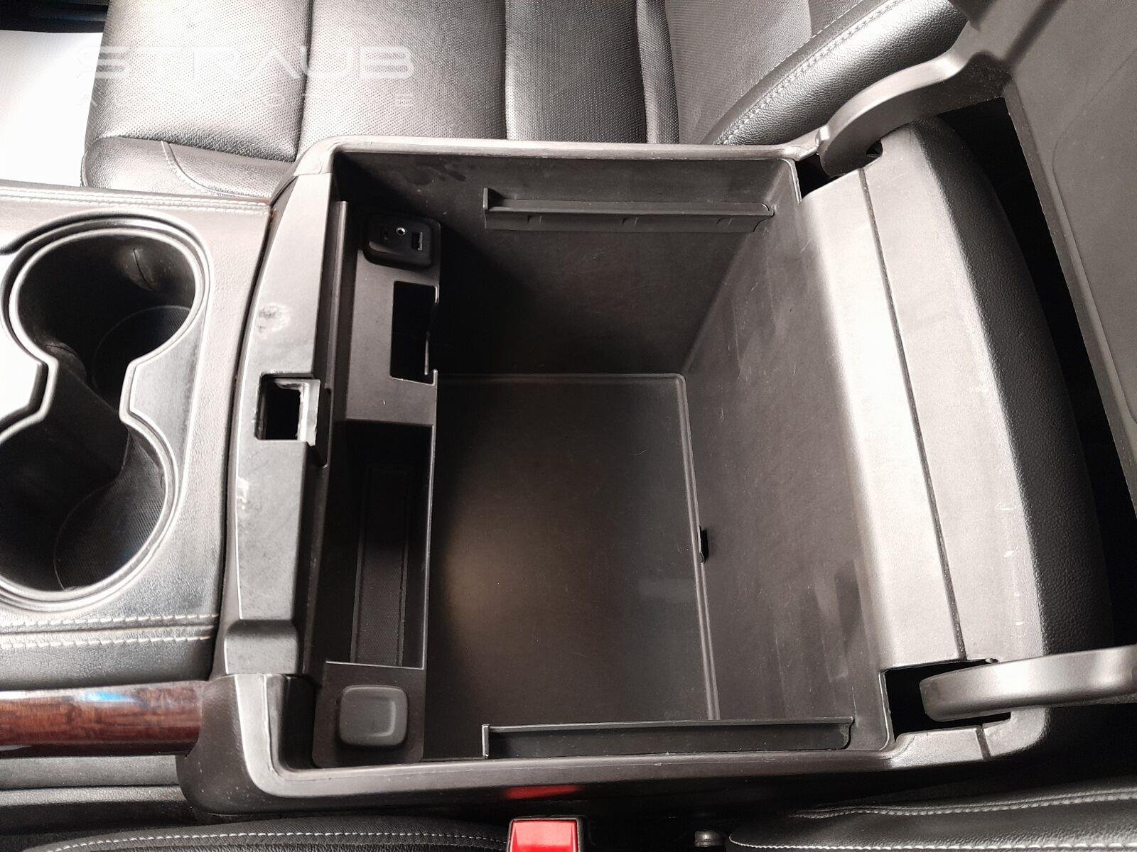 2019 GMC Yukon XL SLT - Photo 28