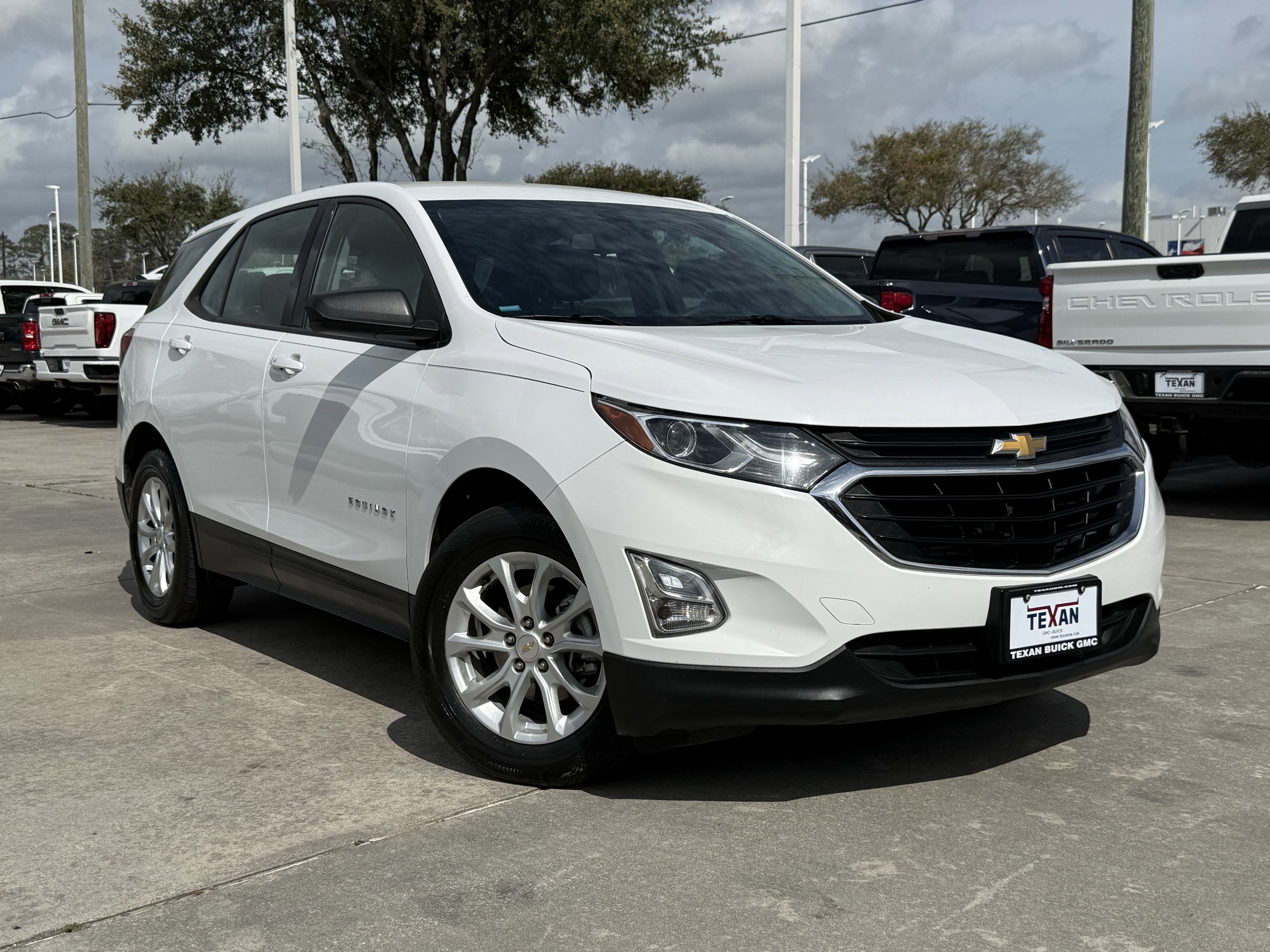 Used 2019 Chevrolet Equinox LS with VIN 2GNAXHEV9K6127012 for sale in Humble, TX