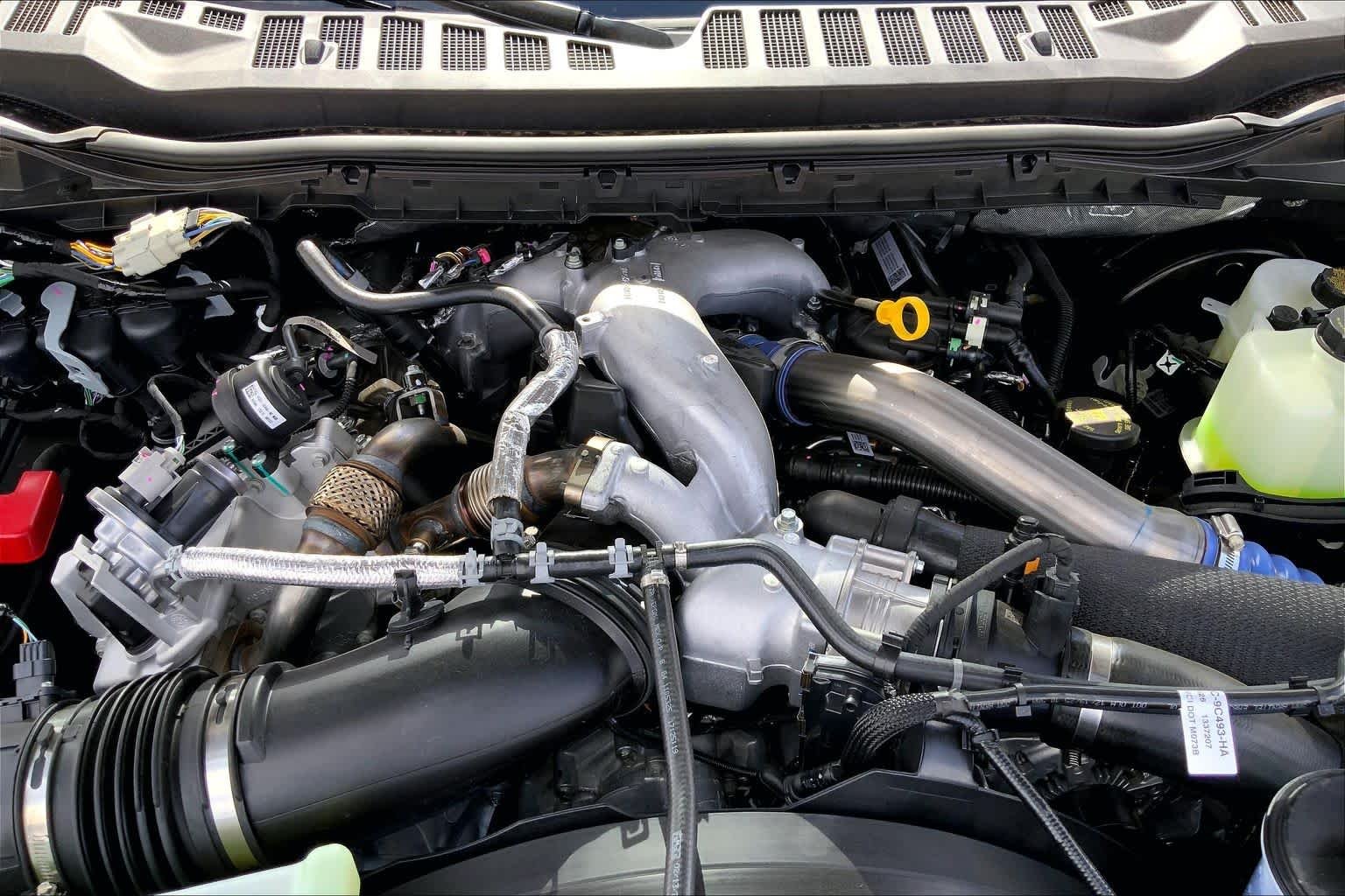 New 2026 Agate Black Metallic Ford F-350® Lariat® image 17