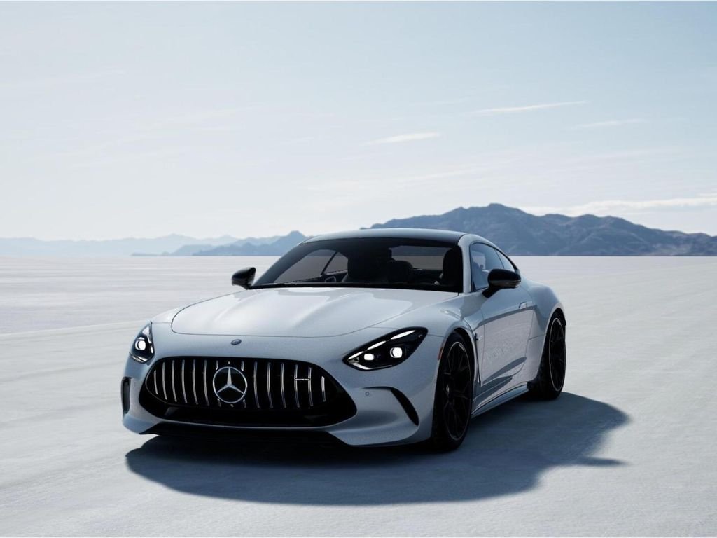 Used 2025 Polar White Mercedes-Benz Base 4MATIC® image 41