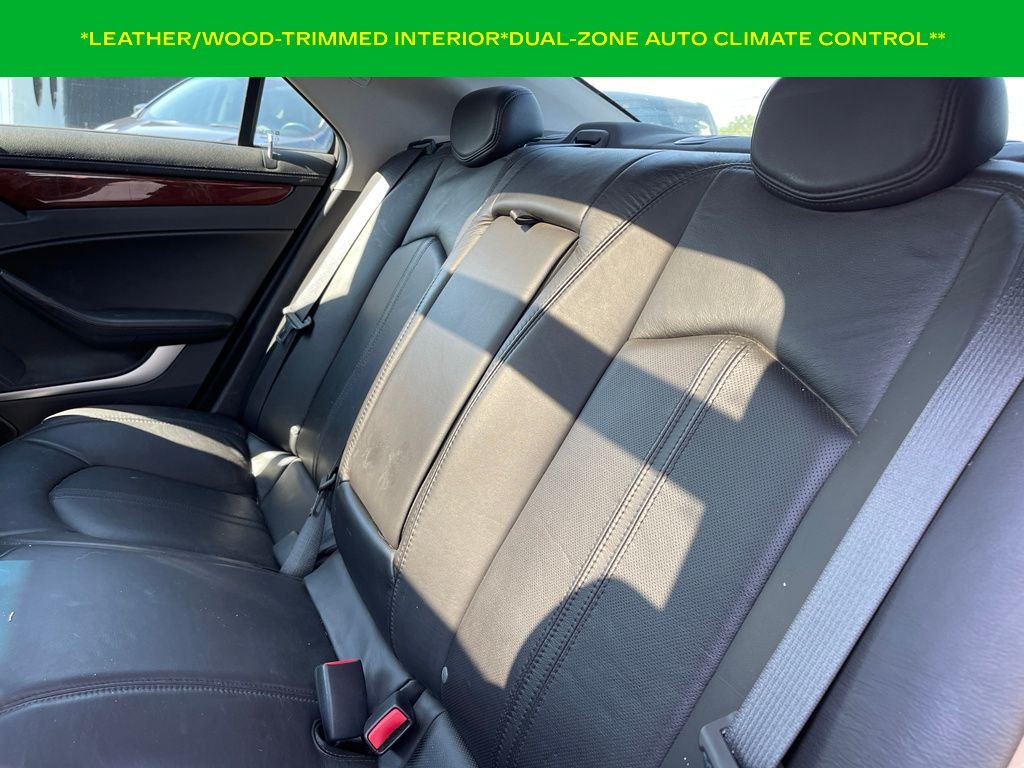 Used 2009 Black Raven Cadillac  image 7