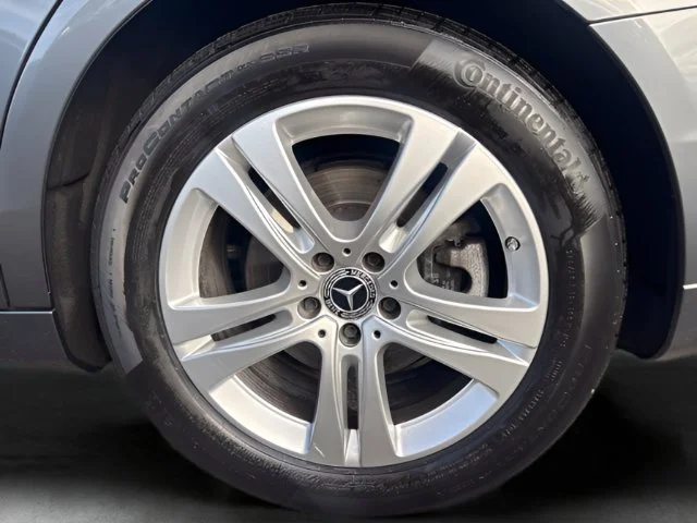 Used 2019 Gray Mercedes-Benz S 560 image 34