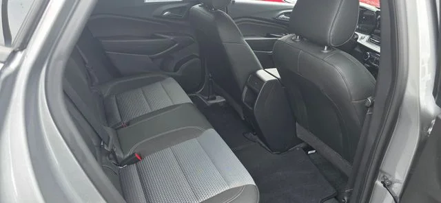 Used 2025 Gray Chevrolet LT image 32