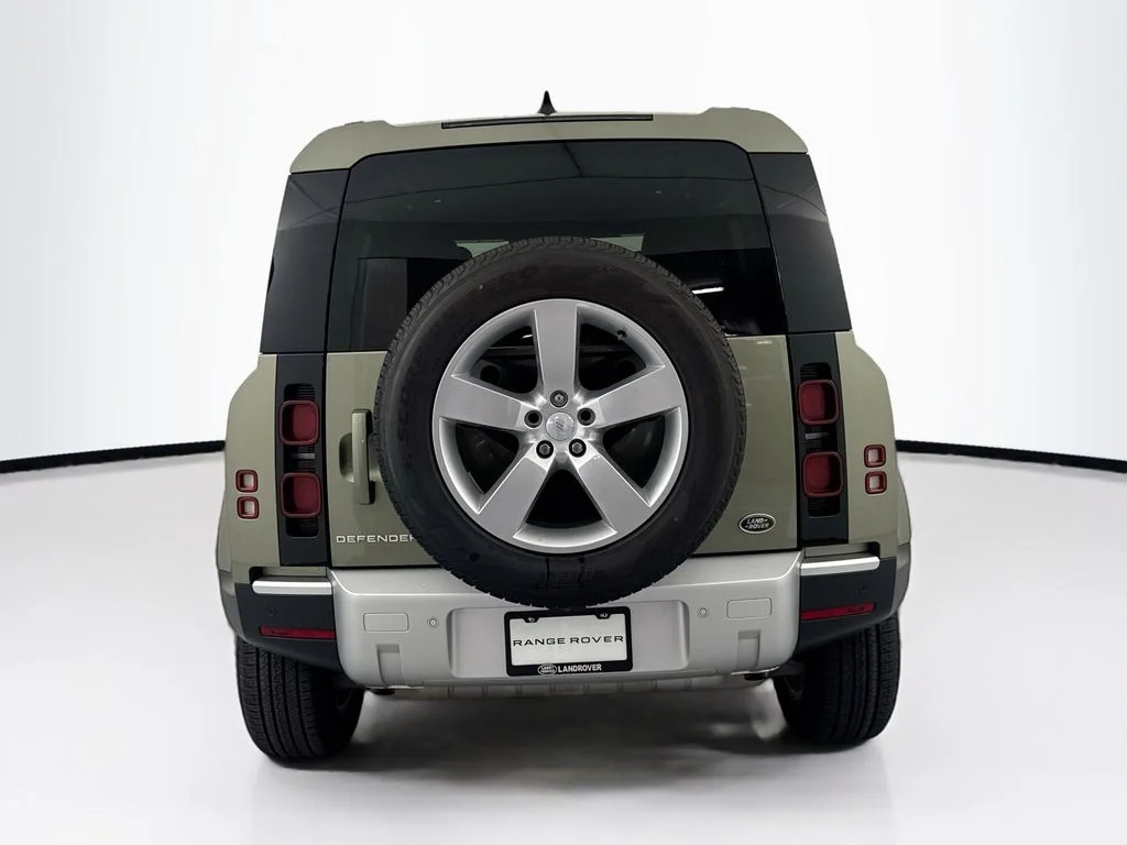 Certified Used 2023 Green Land Rover S image 6