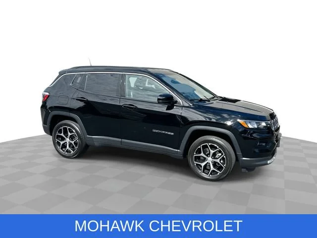 Used 2024 Black Jeep Limited 4x4 image 2