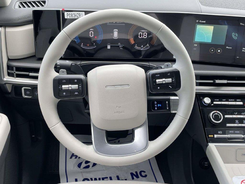 New 2027 White Hyundai SE FWD image 14