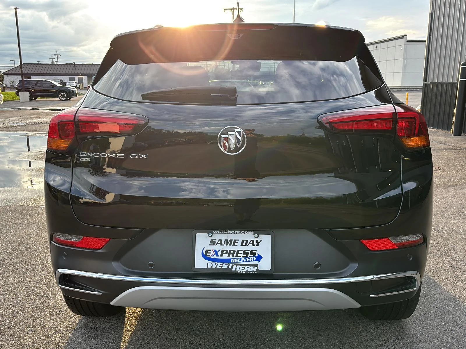 Used 2023 EBONY TWILIGHT METALLIC Buick Essence image 7