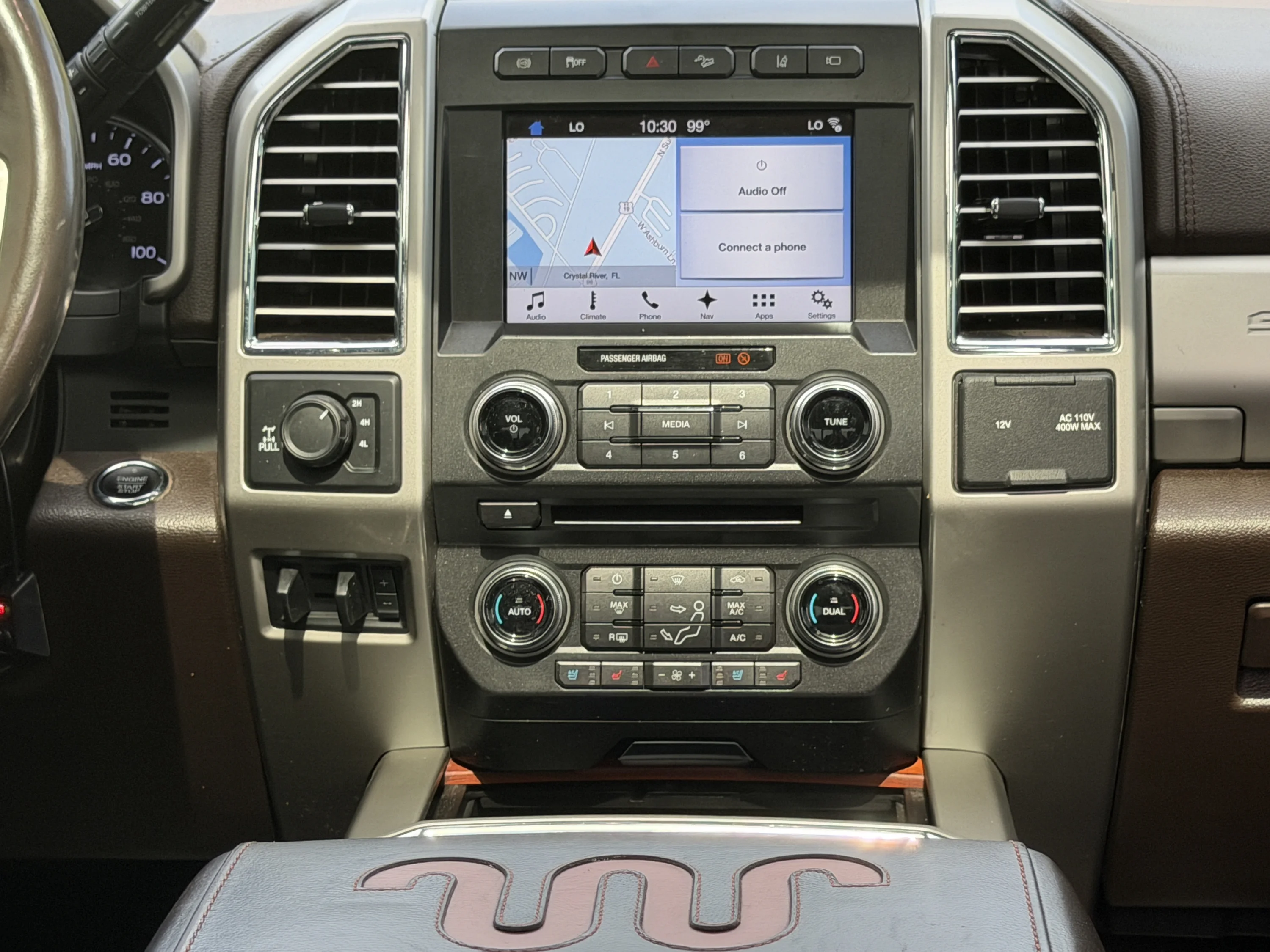 Used 2017 White Platinum Metallic Tri-Coat Ford King Ranch image 19