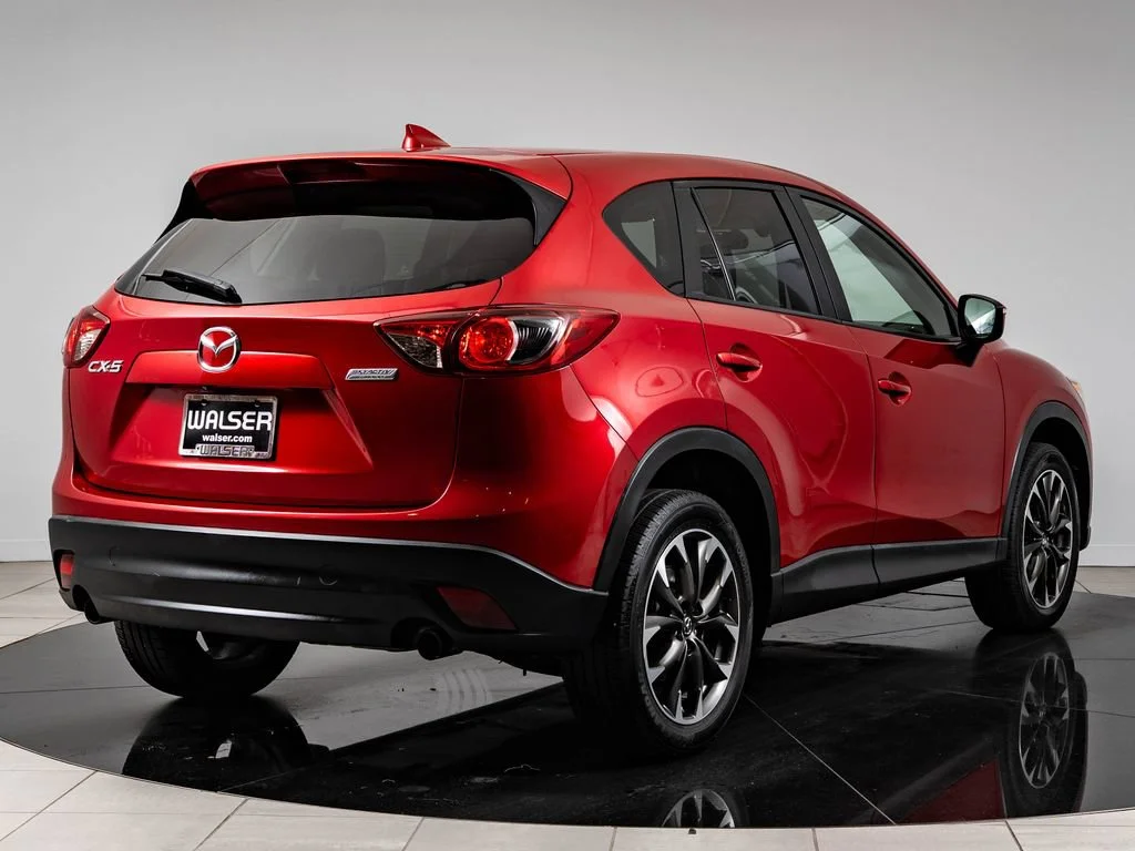 Used 2016 Soul Red Metallic Mazda Grand Touring image 10