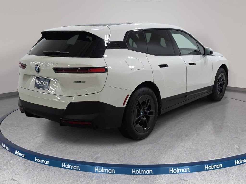 Used 2024 Alpine White BMW xDrive50 image 6