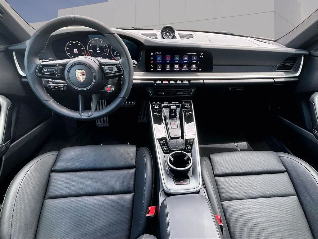 2026 Porsche 911 - Photo 13