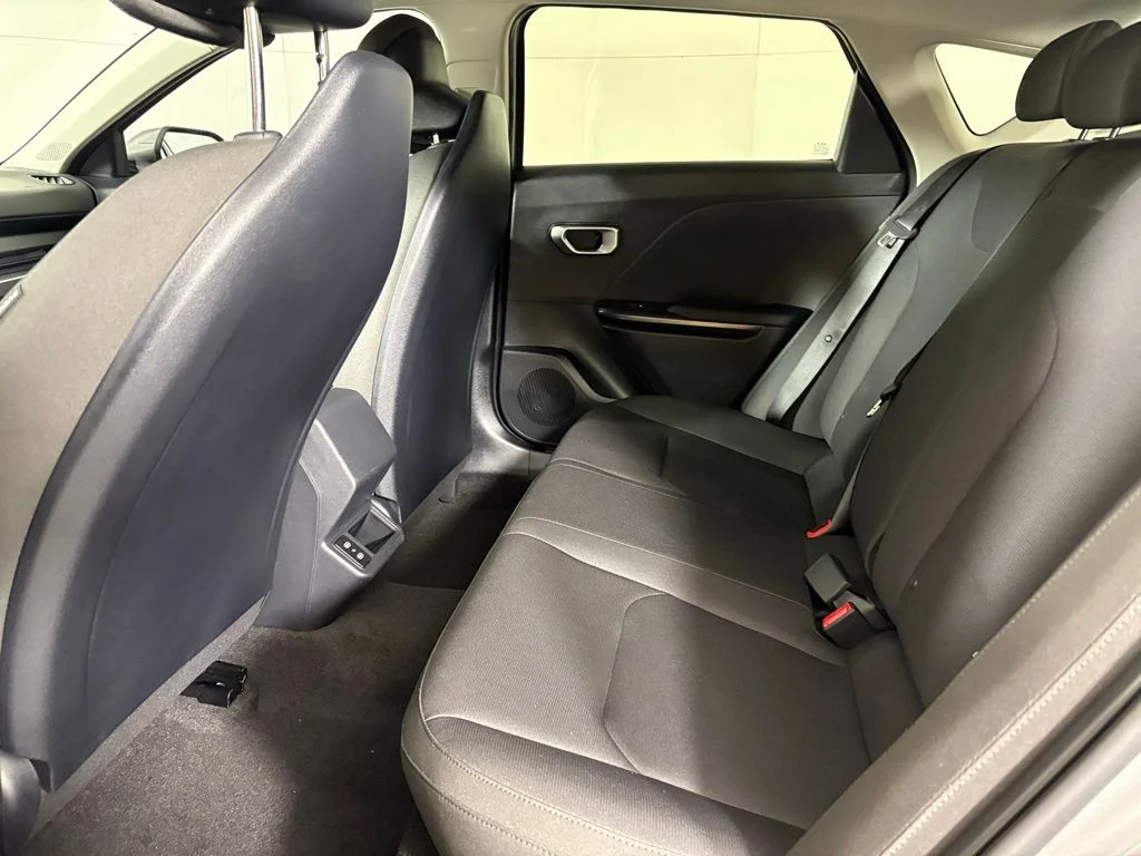 New 2026 Steel Gray Kia LXS image 36