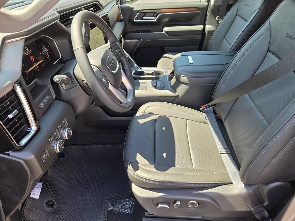 2026 GMC Sierra 2500HD Denali - Photo 6