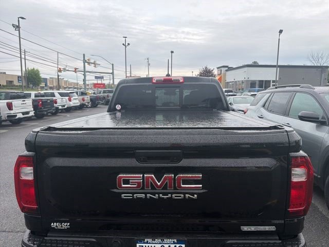 Used 2024 Onyx Black GMC 4WD Elevation image 32