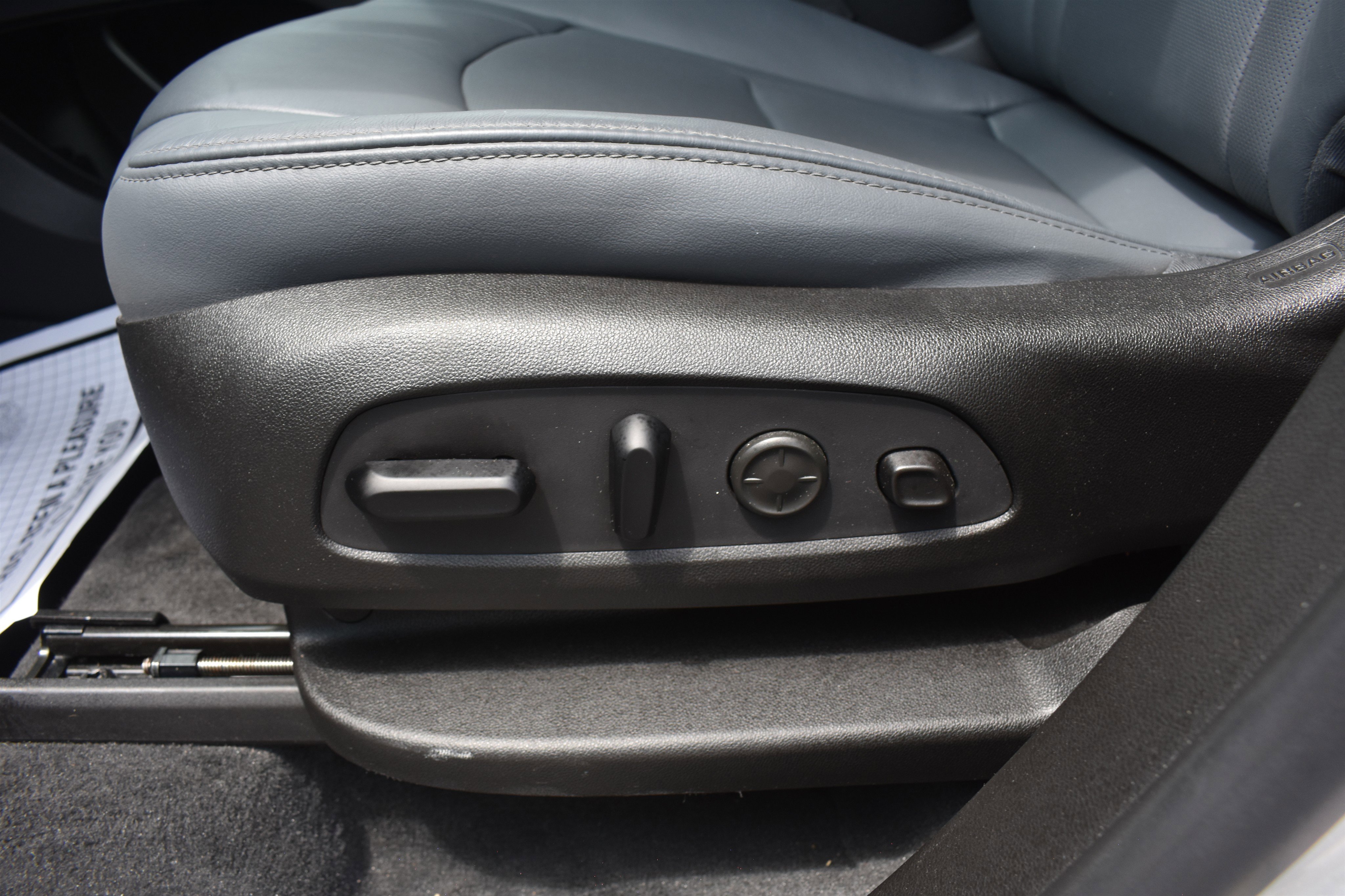 Used 2021 Quicksilver Metallic Buick Premium image 13