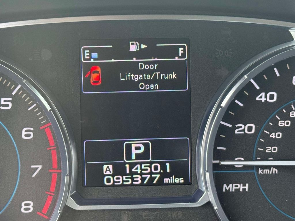 Used 2018 White Subaru 2.5i Limited image 24