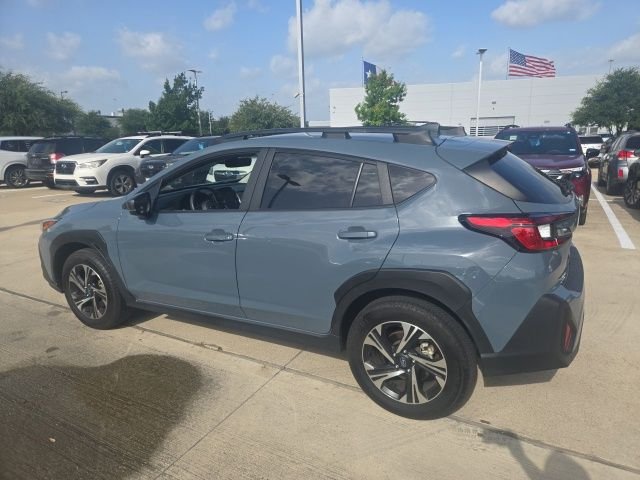 Used 2024 Blue Subaru Premium image 5