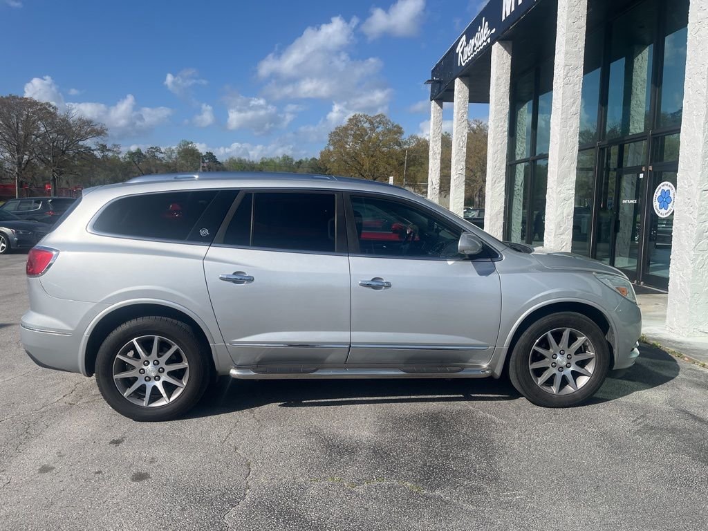Used 2017 Buick Enclave Leather with VIN 5GAKVBKD4HJ348994 for sale in New Bern, NC