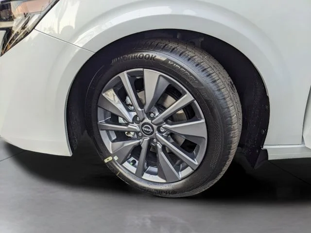 New 2026 Aspen White TriCoat Nissan SL image 28