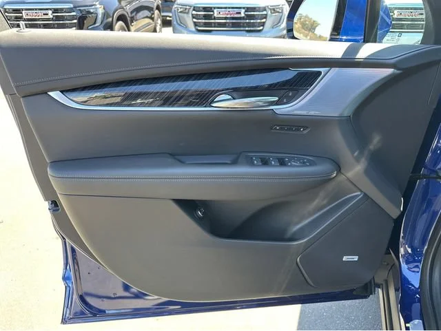New 2025 Opulent Blue Metallic Cadillac Premium Luxury image 5