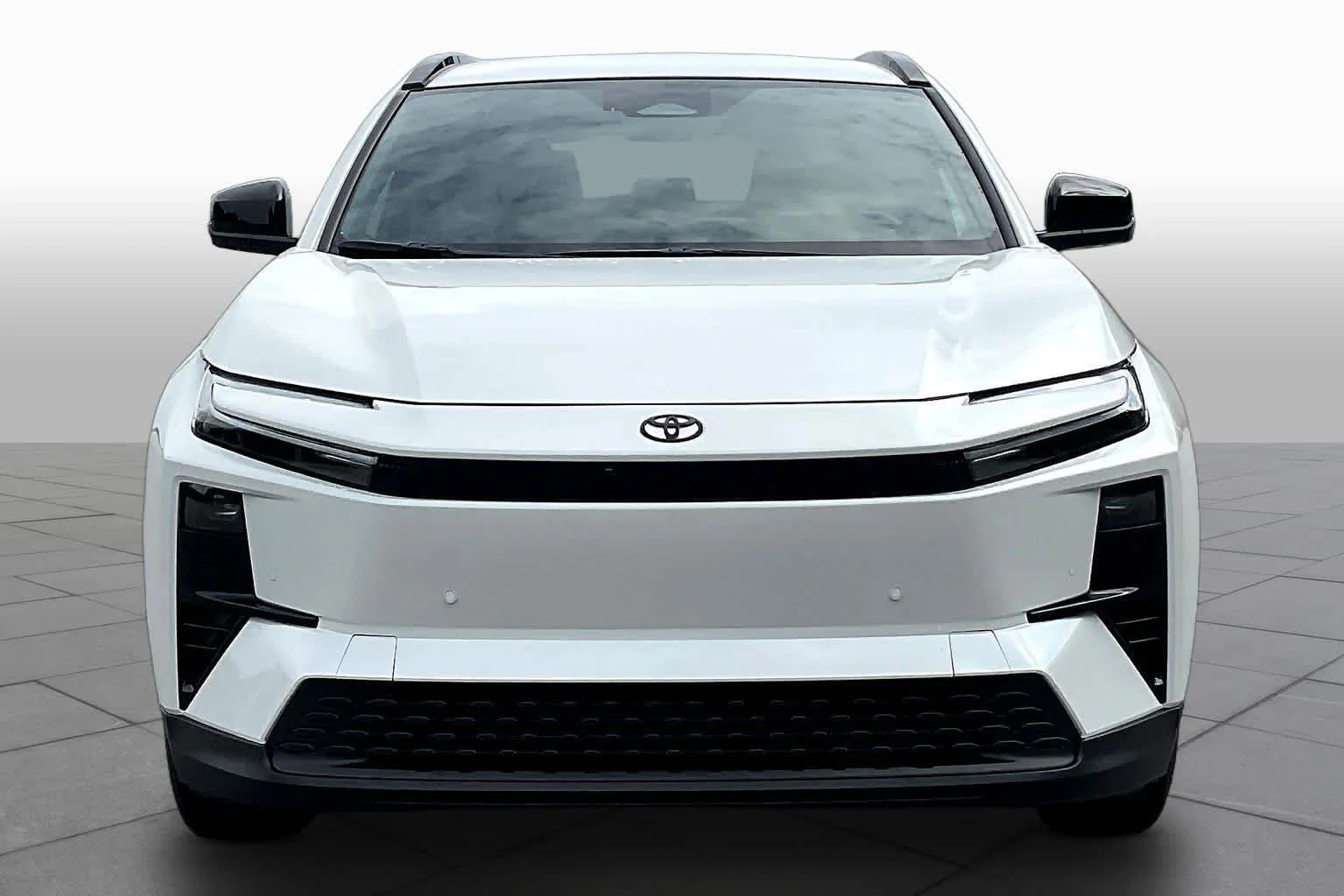 New 2026 Wind Chill Pearl Toyota XSE image 3