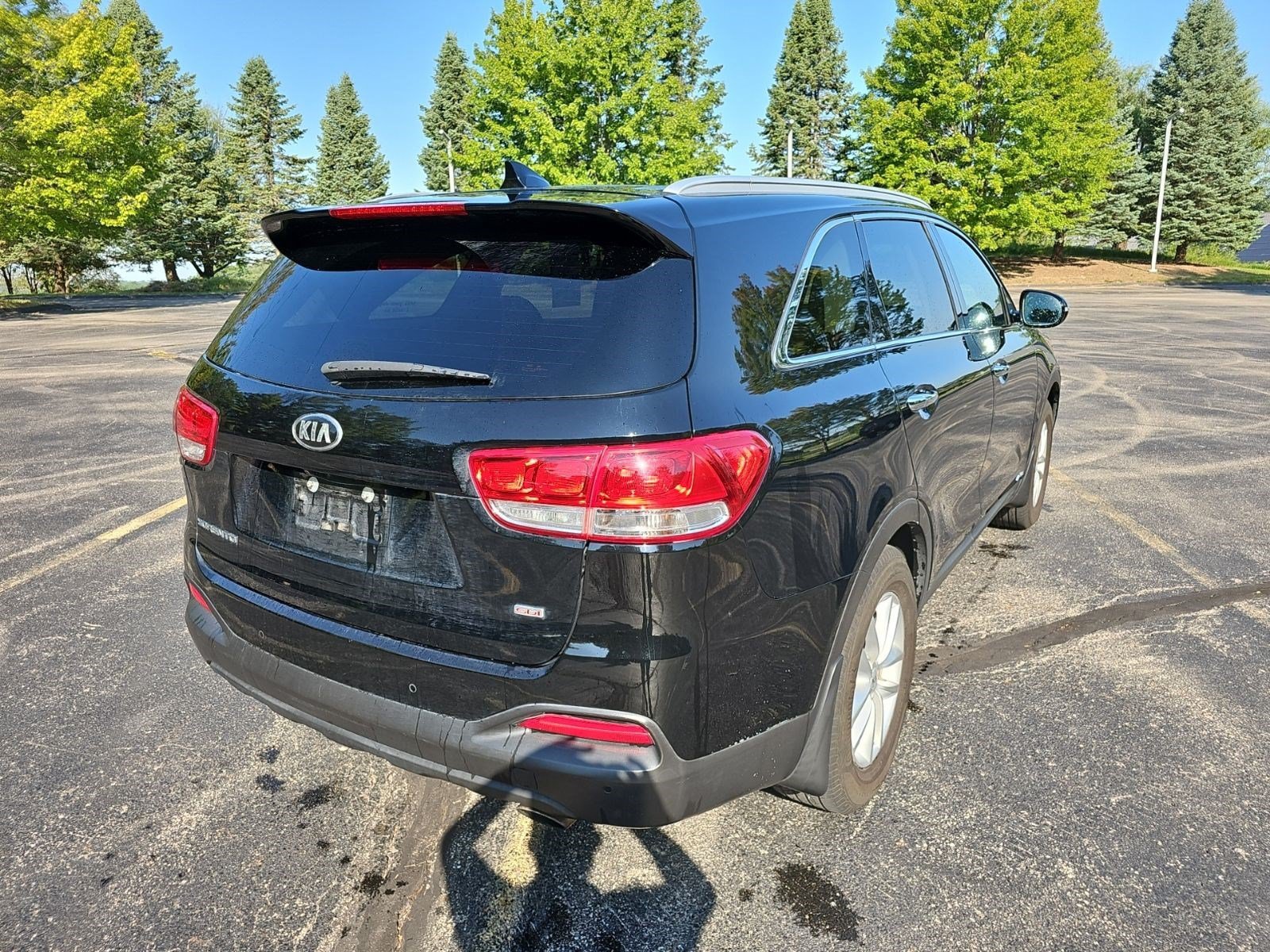 Used 2017 Ebony Black Kia LX image 5