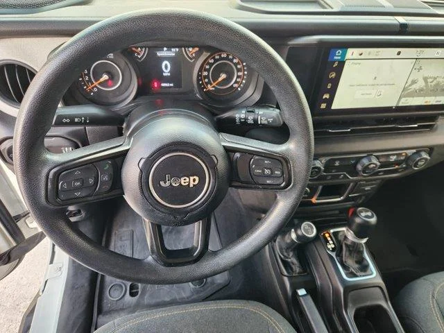 Used 2024 White Jeep Sport 4x4 image 26