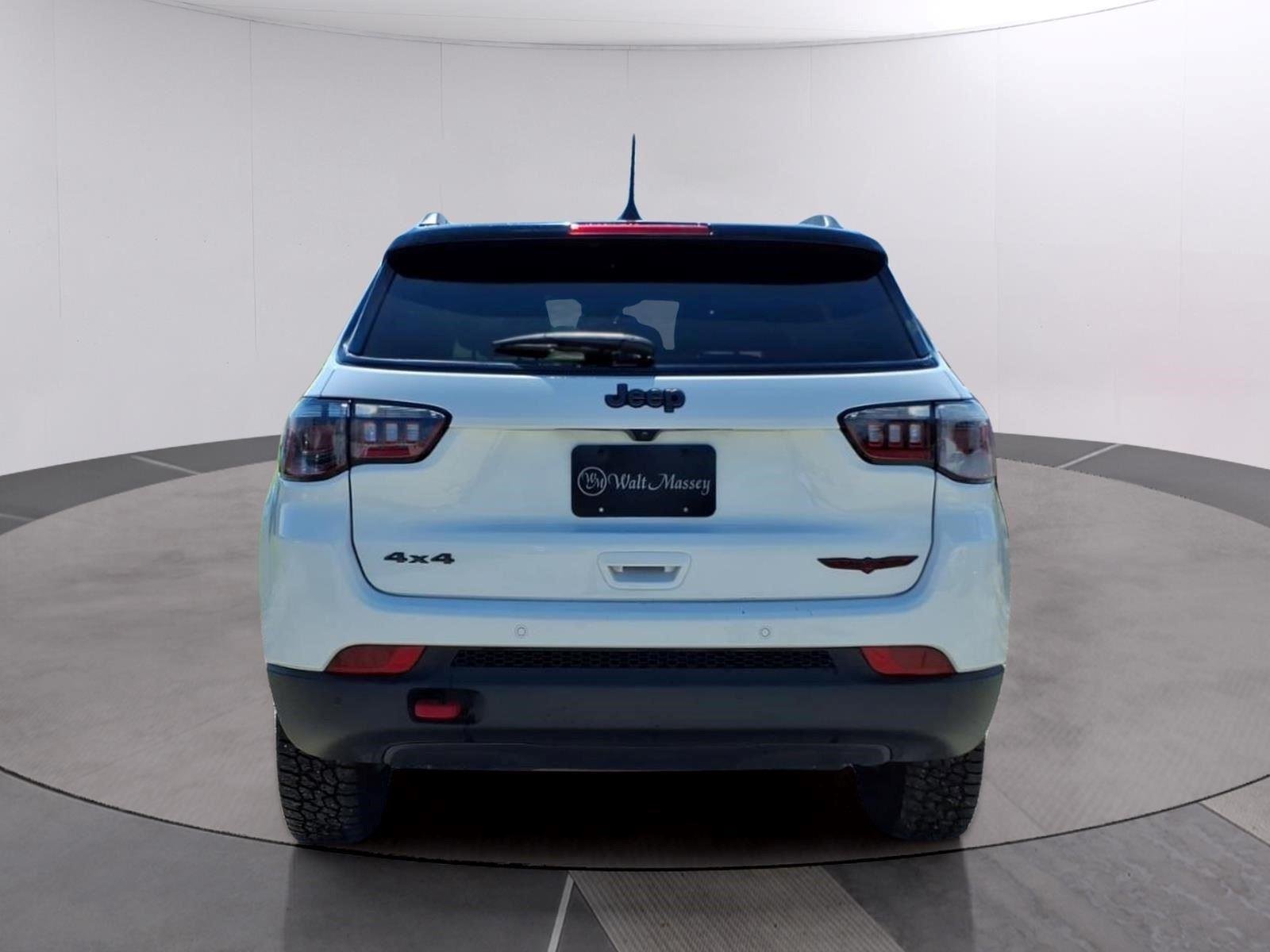 Used 2025 Bright White Clearcoat Jeep Trailhawk image 4