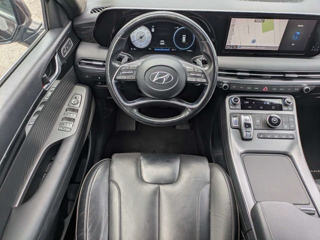 Used 2023 Red Hyundai Calligraphy image 17