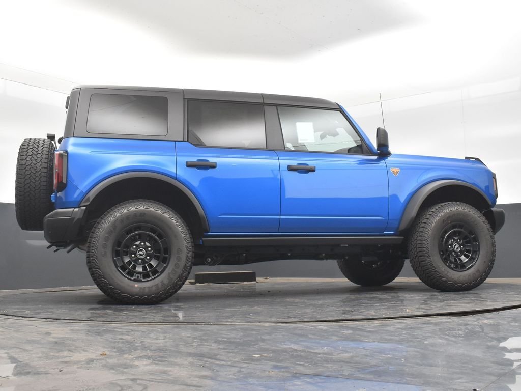 New 2026 Velocity Blue Metallic Ford Badlands® image 22