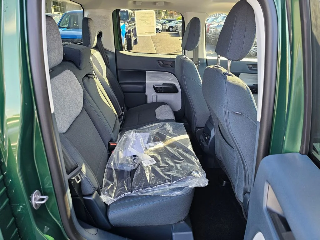 New 2025 Eruption Green Ford XLT image 12