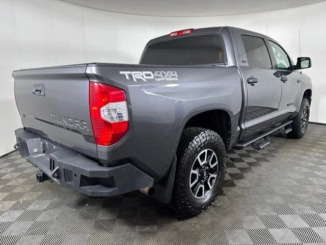 Used 2019 Magnetic Gray Metallic Toyota SR5 image 3