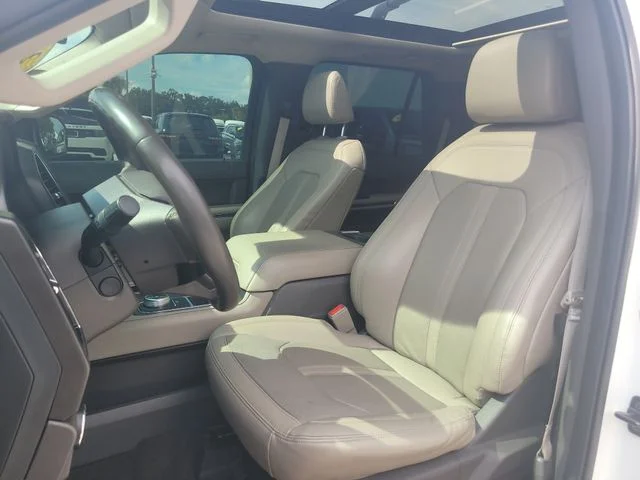 Used 2021 White Ford Limited image 21