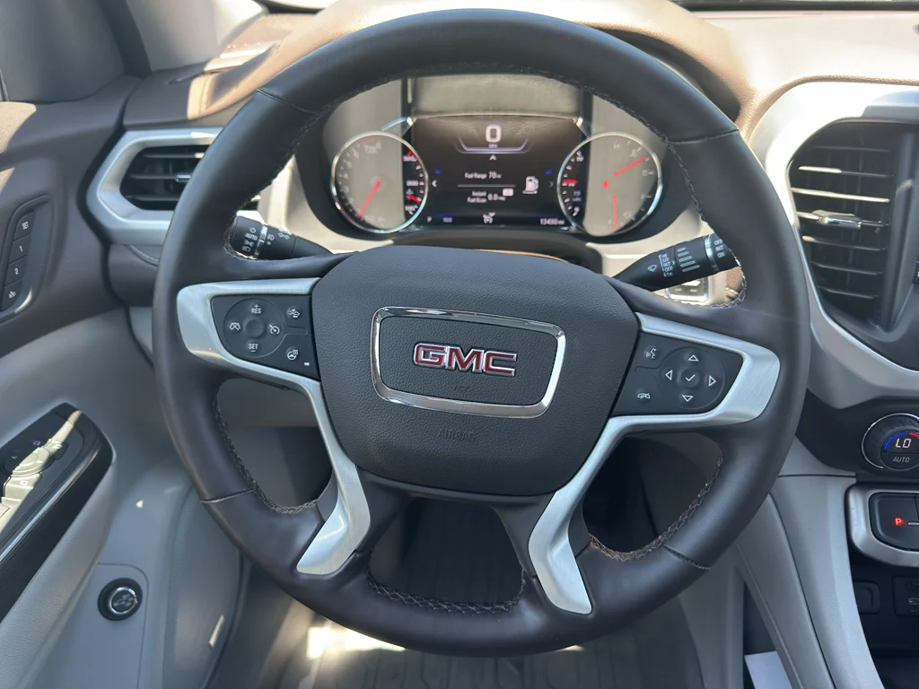 2023 GMC Acadia SLT - Photo 12