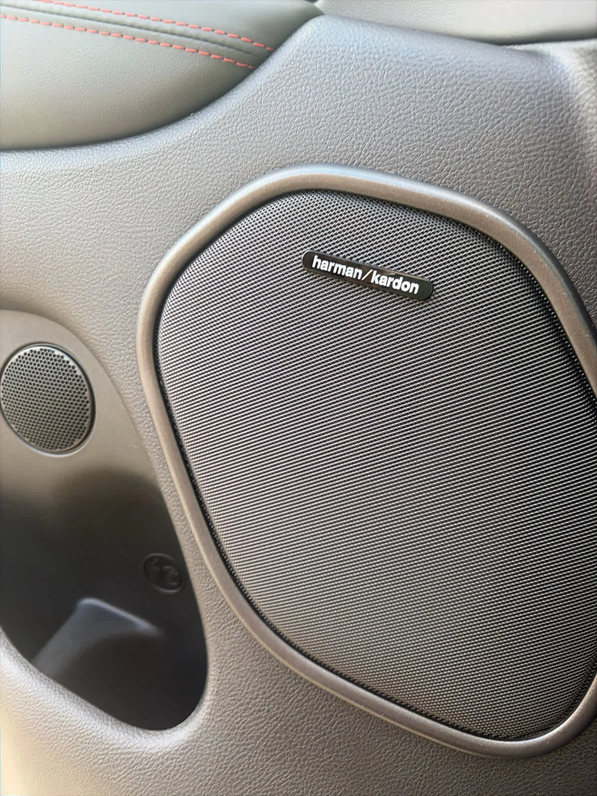 New 2027 Pitch-Black Exterior Paint Dodge GT Premium HEMI image 10