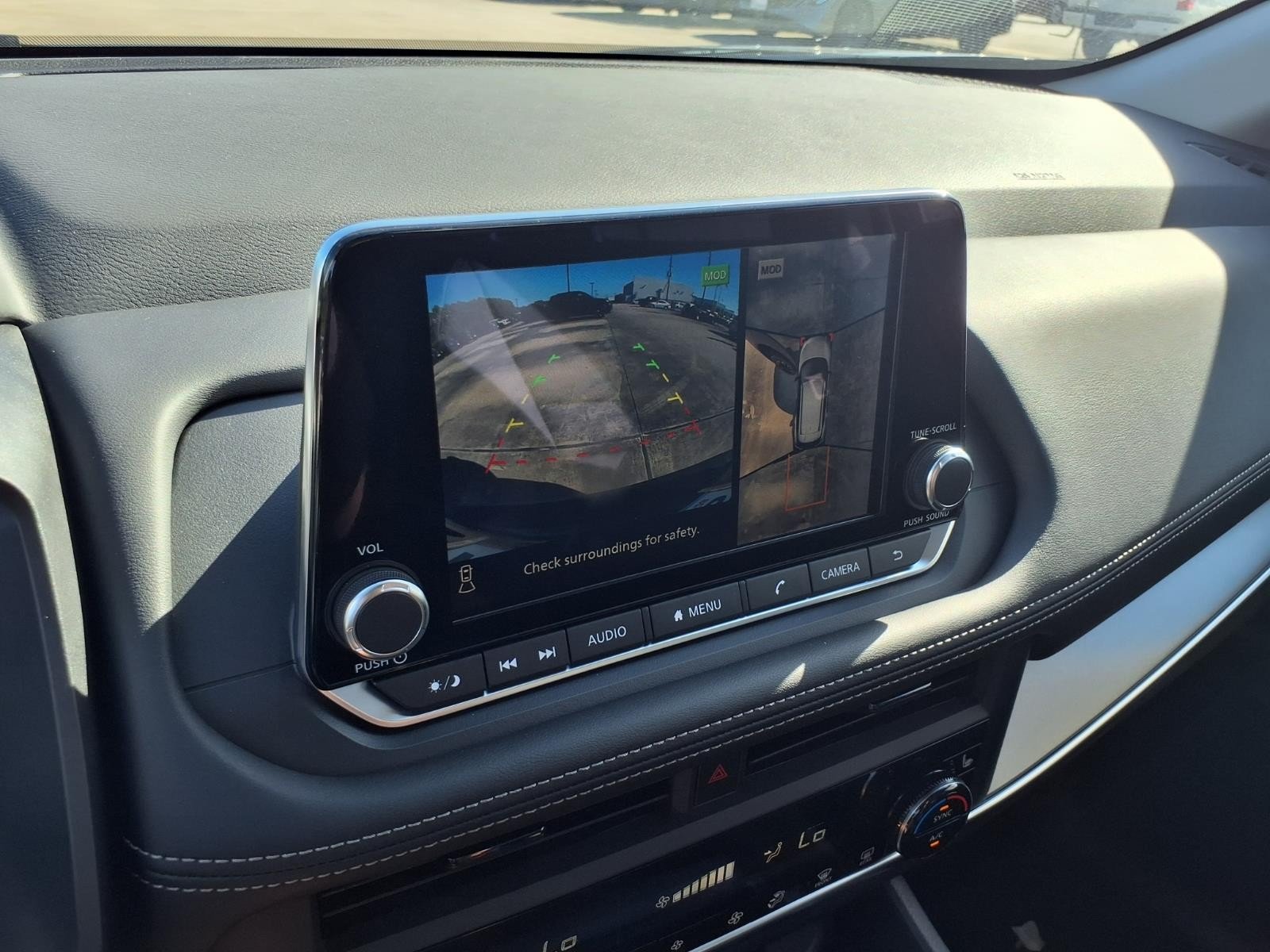 2026 Nissan Rogue photo 20 of 26