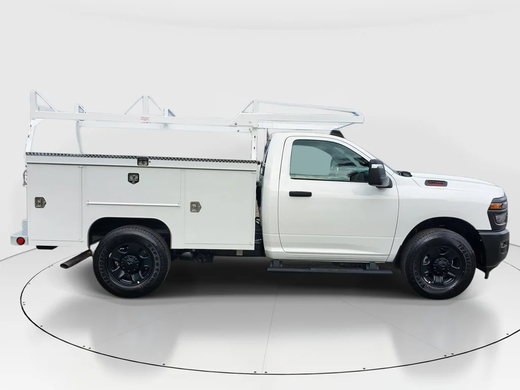 New 2026 Bright White Clear-Coat Exterior Paint RAM Tradesman image 2